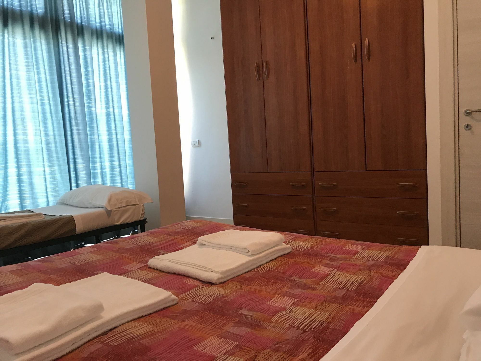 Red Line Apartments Milano Luaran gambar