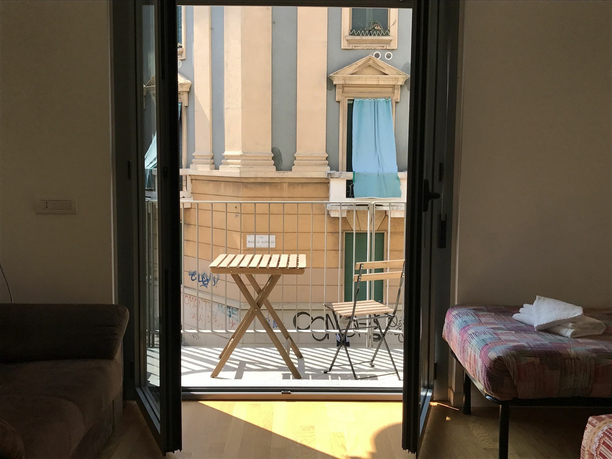 Red Line Apartments Milano Luaran gambar