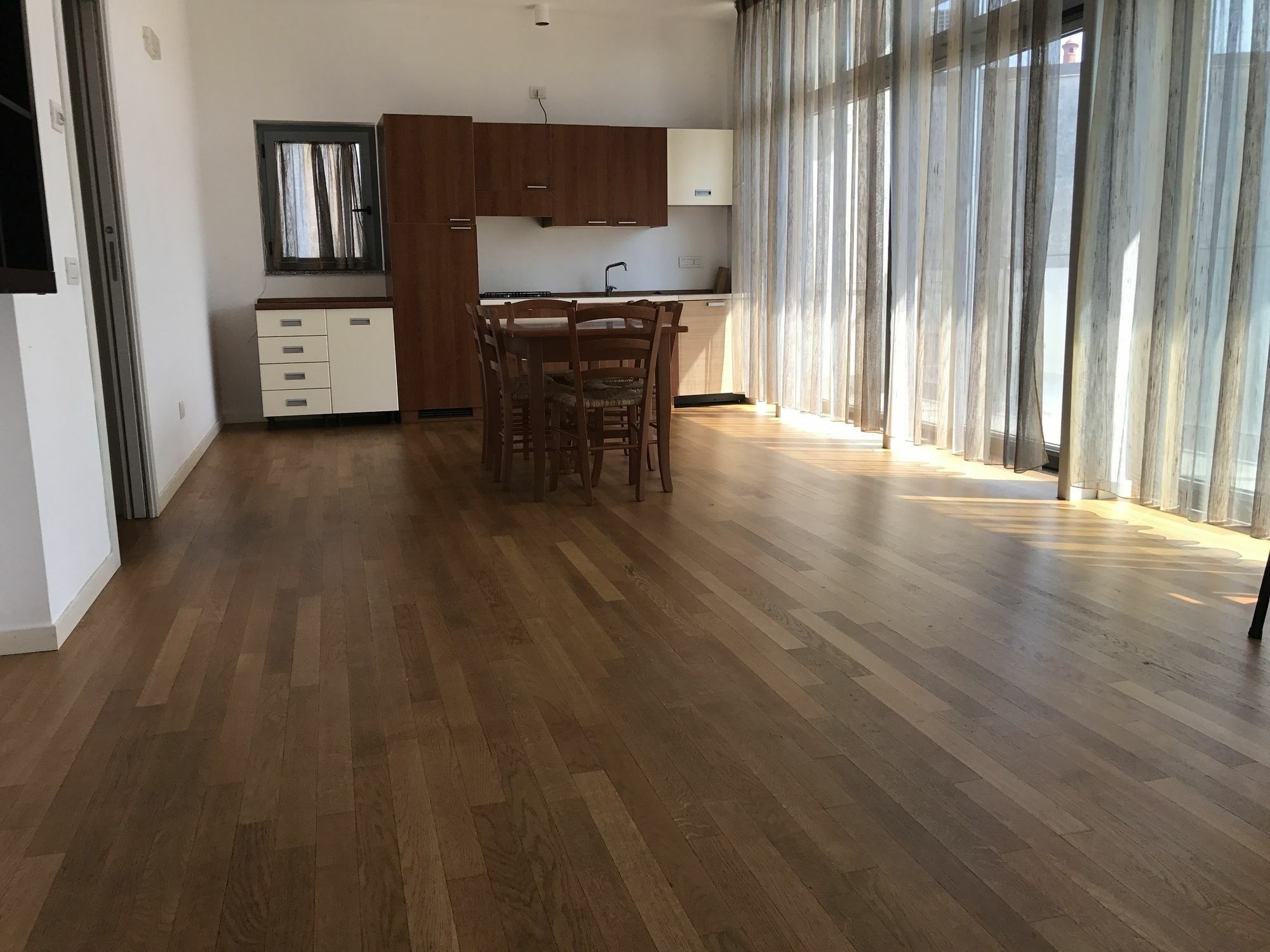 Red Line Apartments Milano Luaran gambar