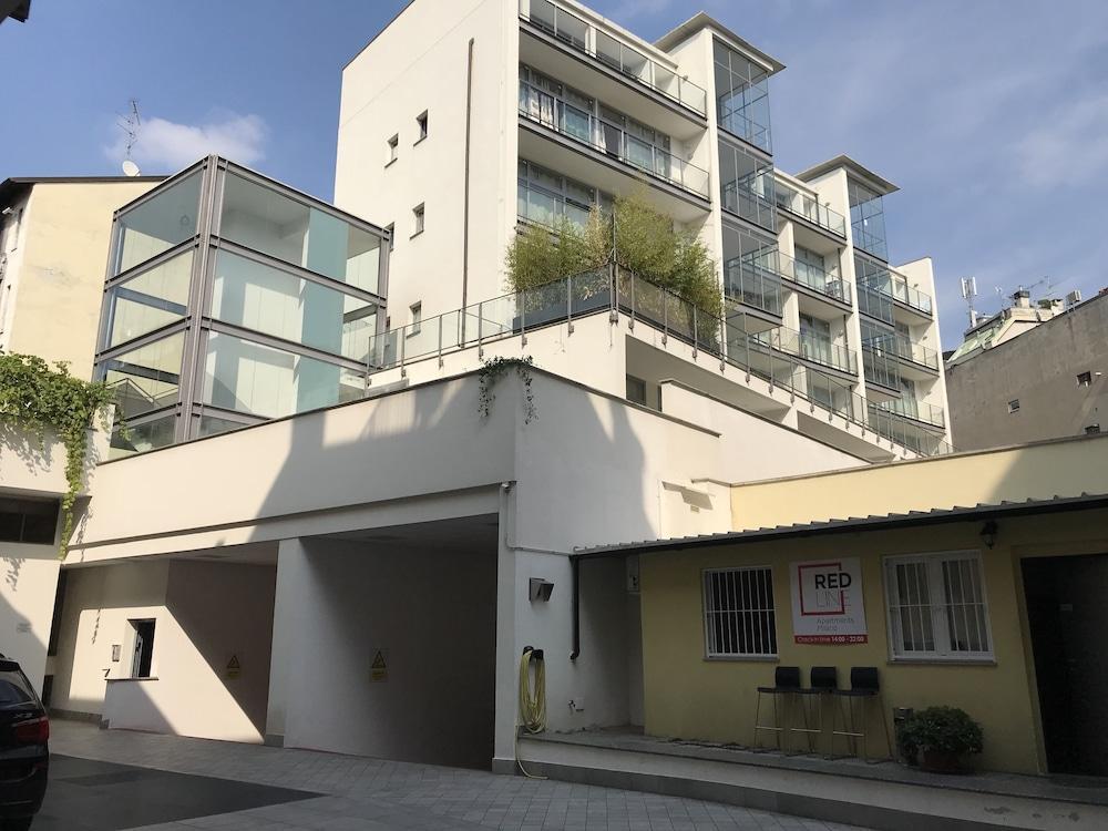 Red Line Apartments Milano Luaran gambar