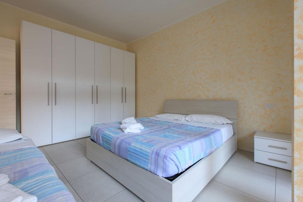 Red Line Apartments Milano Luaran gambar
