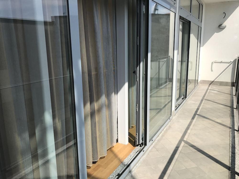 Red Line Apartments Milano Luaran gambar